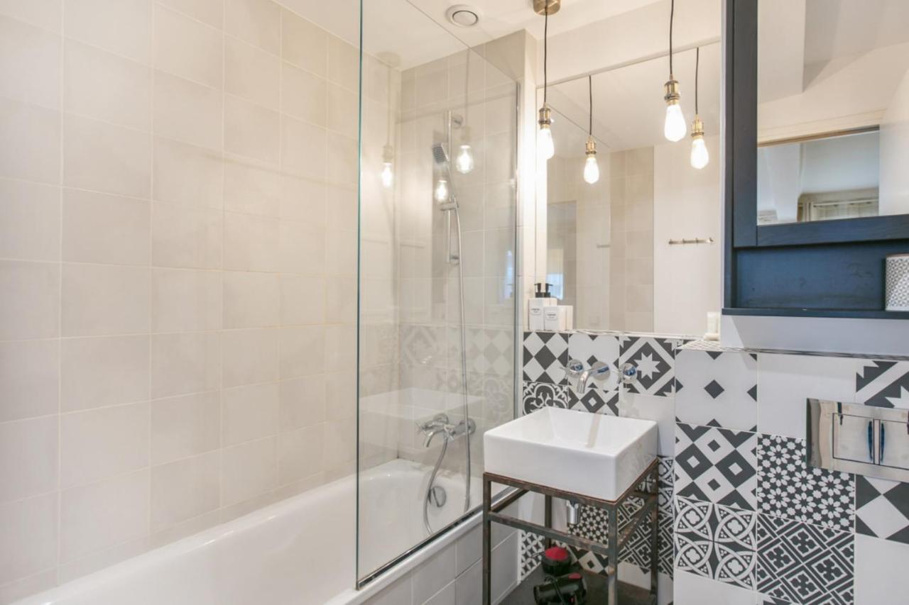 Charming Studio Near Tour Eiffel Invalides Beaugrenelle Paris Exterior photo