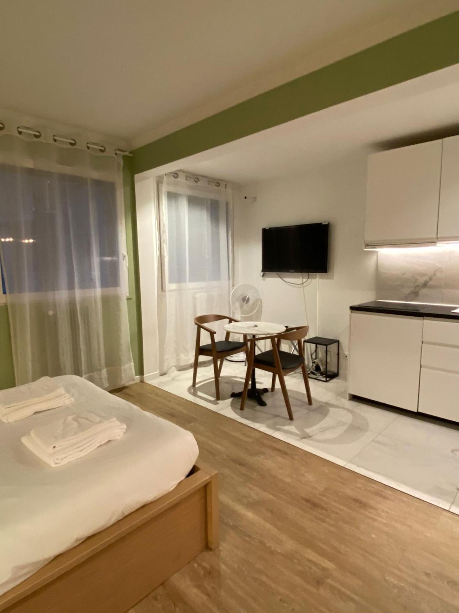 Charming Studio Near Tour Eiffel Invalides Beaugrenelle Paris Exterior photo